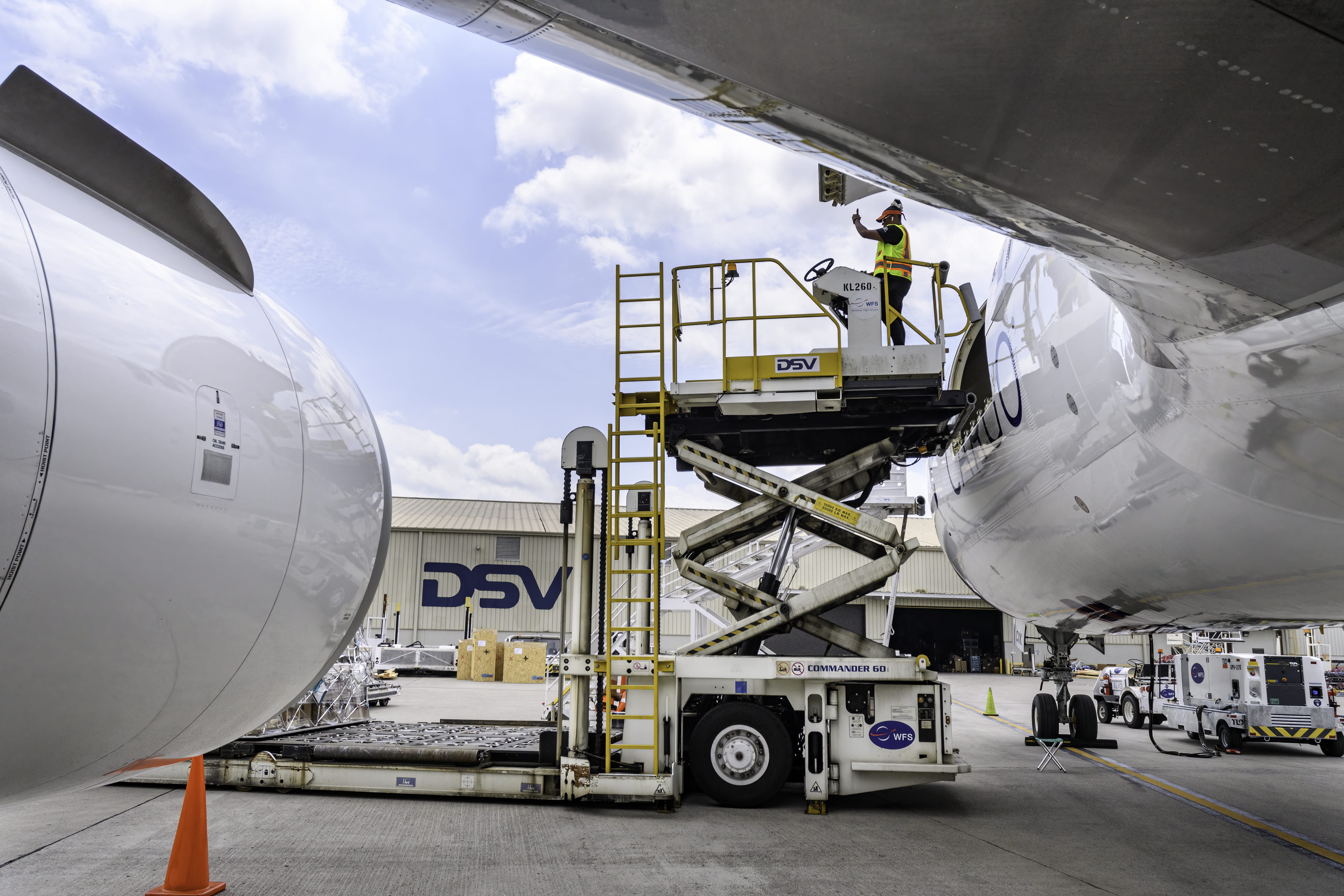 DSV LATAM airplane charter